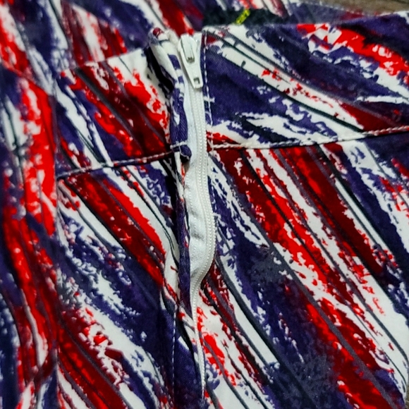 Gently Loved woman's pants multicolor pattern size 7 made by G21 side zip skinny - Picture 7 of 15